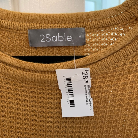 Mustard color sweatshirt - Picture 2 of 3